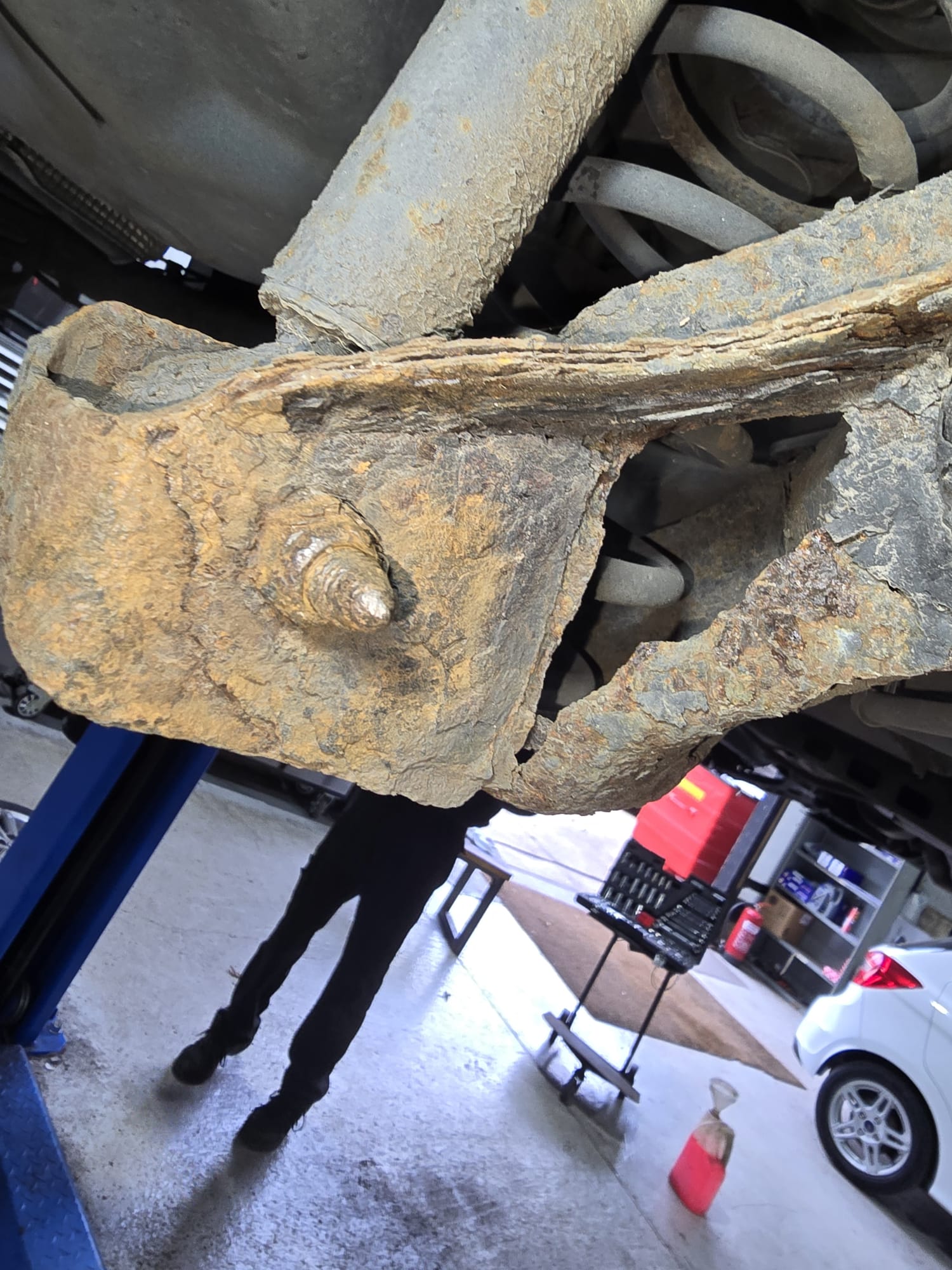 Anaaba Motors vehicle structural damage evidence 1